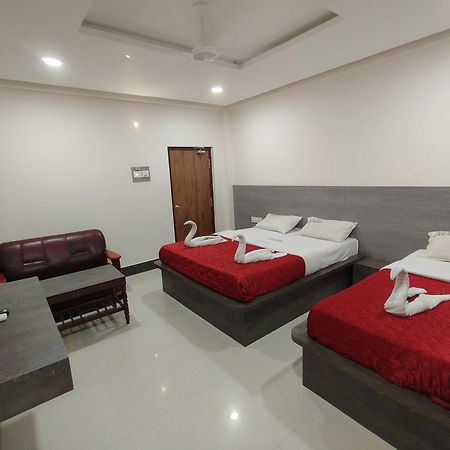 Hotel Picnic Velanganni Εξωτερικό φωτογραφία