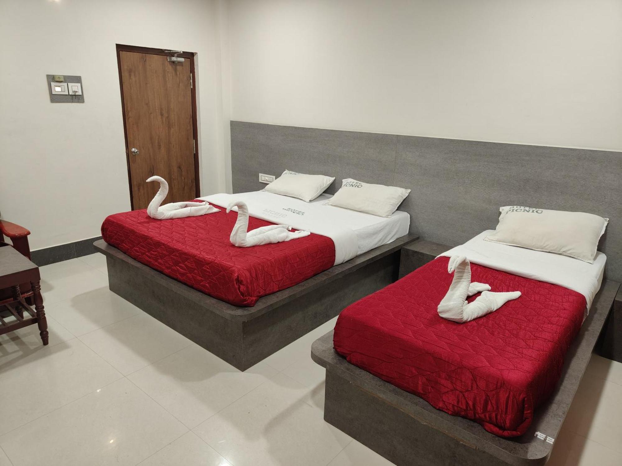 Hotel Picnic Velanganni Εξωτερικό φωτογραφία