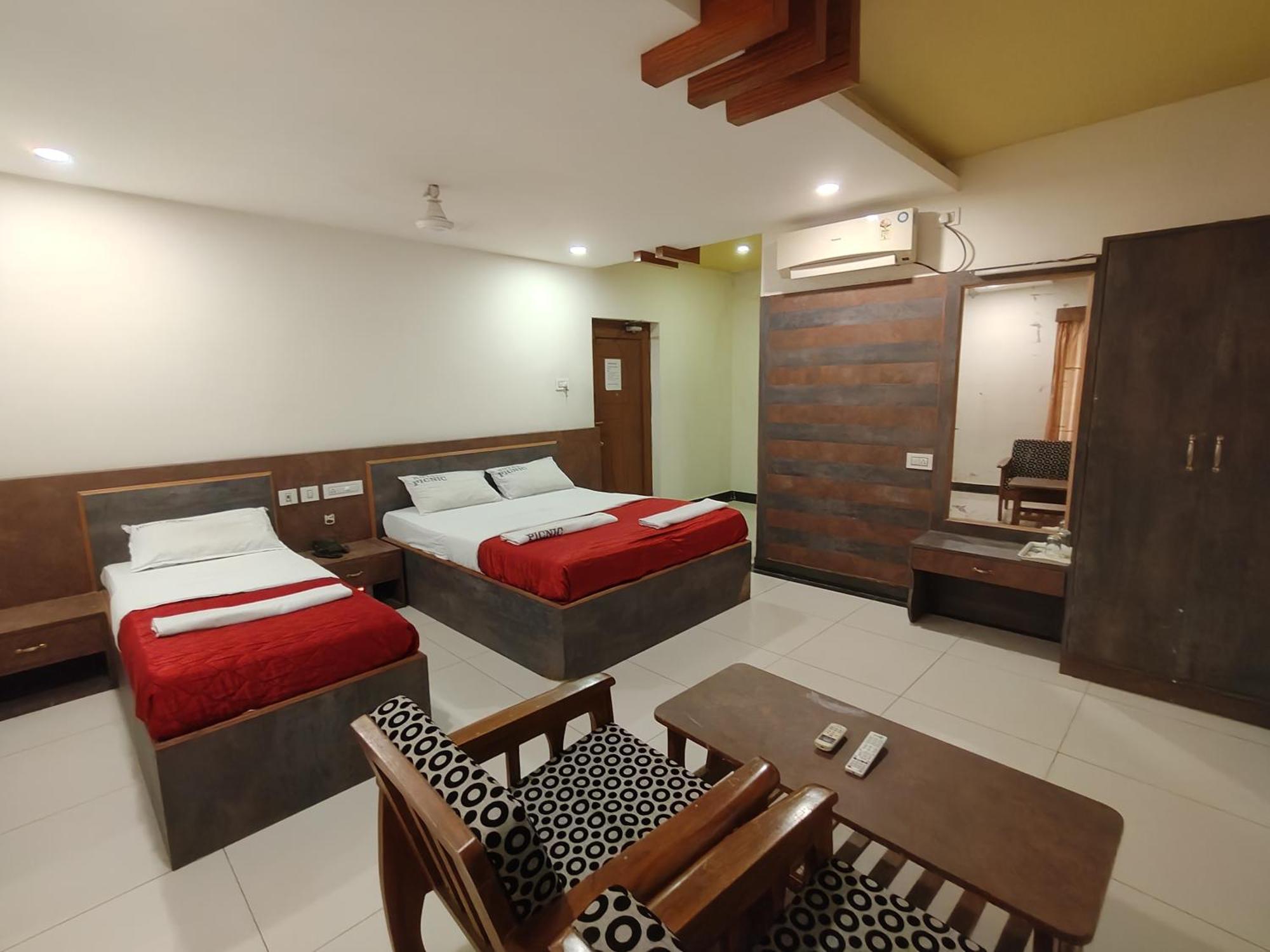 Hotel Picnic Velanganni Εξωτερικό φωτογραφία